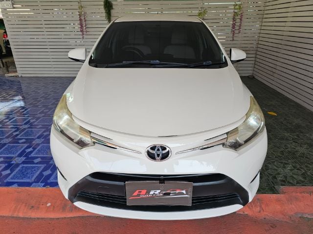 Toyota Vios 2014 1.5 E Sedan เบนซิน ไม่ติดแก๊ส เกียร์อัตโนมัติ ขาว รูปที่ 2