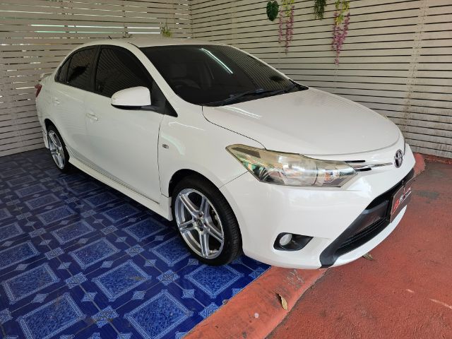 Toyota Vios 2014 1.5 E Sedan เบนซิน ไม่ติดแก๊ส เกียร์อัตโนมัติ ขาว รูปที่ 3