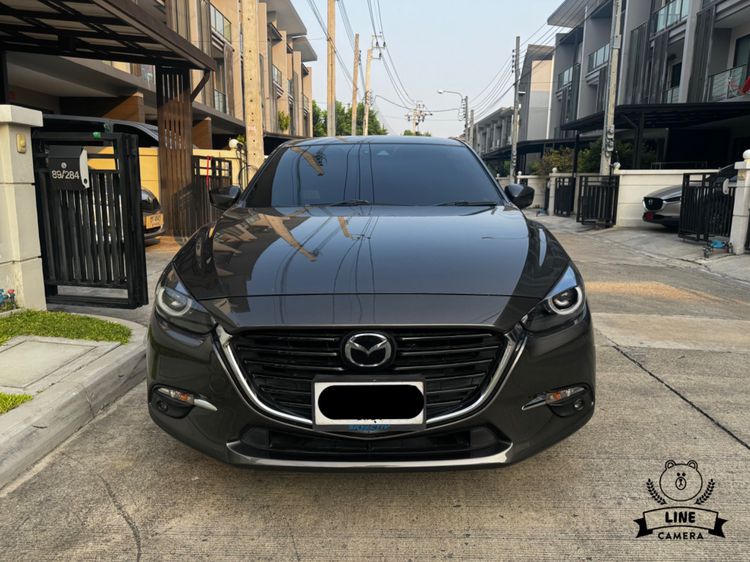 Mazda Mazda3 2017 2.0 SP Sports Sedan เบนซิน ไม่ติดแก๊ส เกียร์อัตโนมัติ น้ำตาล