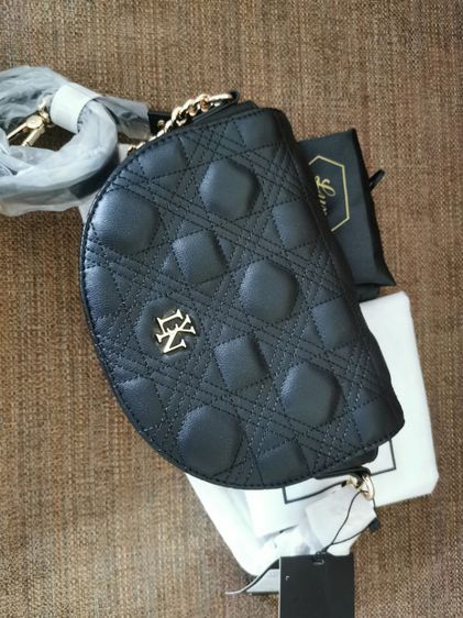 กระเป๋า​ LYN​ : NOELLE SHOULDER BAG M BLACK รูปที่ 2