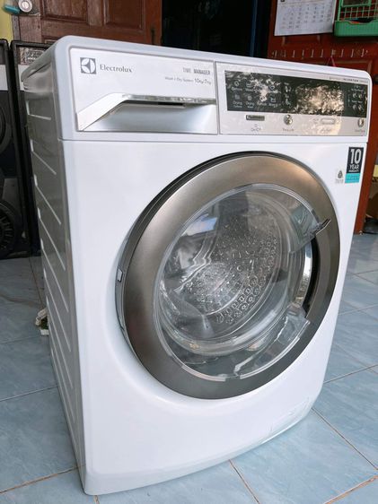 เครื่องซักผ้าพร้อมอบElectrolux10อบ7 ระบบสัมผัส ระบบอินวอเตอร์  ซักอบผ้านวมได้  รูปที่ 2