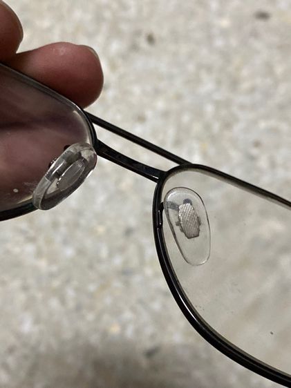 แว่นตา ยี่ห้อ JEAN PUCCI  เฟรมไททาเนียม ติดเลนส์สายตามา 750฿ รูปที่ 2