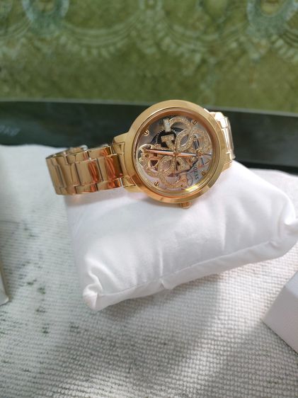GUESS นาฬิกาข้อมือรุ่น QUATTRO CLEAR GW0300L2 สีทอง รูปที่ 3