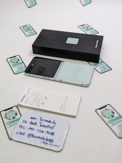 ขาย  เทิร์น Samsung Galaxy Z Flip 5 Mint 256 GB ศูนย์ไทย ประกันยาว มี Samsung Care 1 ปี อุปกรณ์ครบยกกล่อง ขาดสายชาร์จ เพียง 18,990 บาท