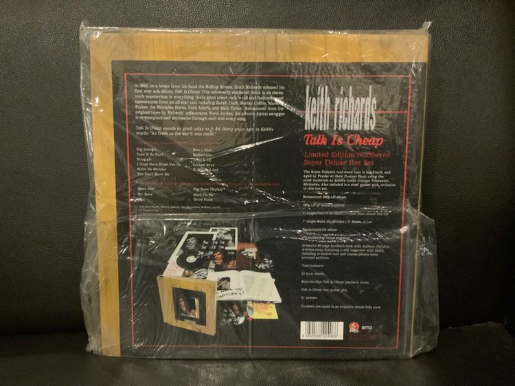 ขายแผ่นเสียง LP set Wood Case  Keith Richards Talk Is Cheap Numbered Limited Edition 180g. Real wood Super rare Vinyl Lp ส่งฟรี รูปที่ 9