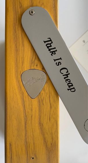ขายแผ่นเสียง LP set Wood Case  Keith Richards Talk Is Cheap Numbered Limited Edition 180g. Real wood Super rare Vinyl Lp ส่งฟรี รูปที่ 4