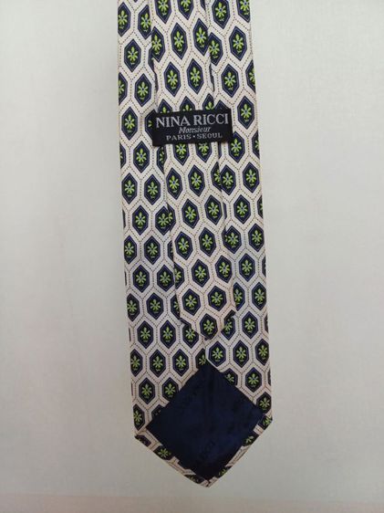 Nina Ricci Silk Tie สีครีม ลายดอกไม้สีเขียว รูปที่ 6