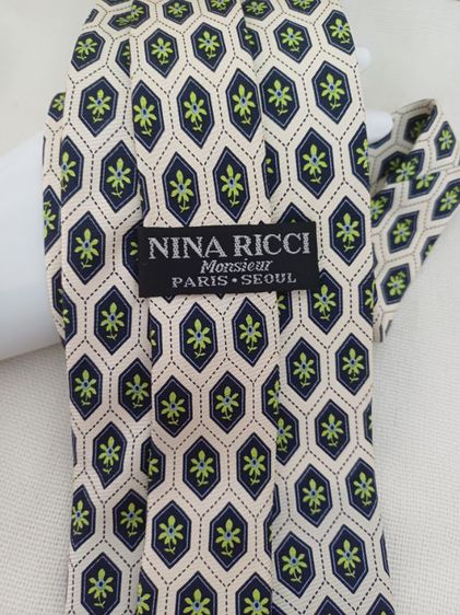 Nina Ricci Silk Tie สีครีม ลายดอกไม้สีเขียว รูปที่ 4