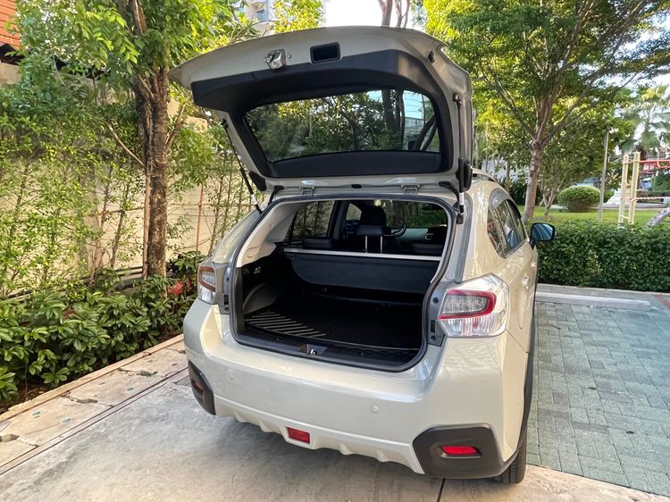 Subaru XV 2017 2.0 4WD Utility-car เบนซิน ไม่ติดแก๊ส เกียร์อัตโนมัติ ครีม รูปที่ 4