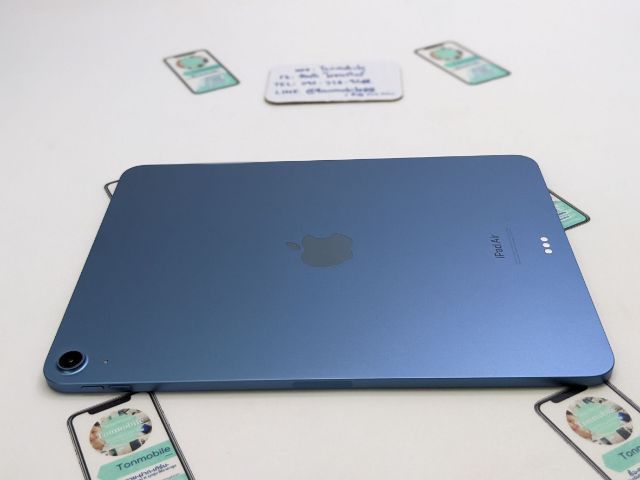 ขาย เทิร์น iPad Air 5 Wifi 64 GB Blue ของใหม่มือ 1 แกะเช็ค ประกันเดินมา 7 วัน อุปกรณ์ครบยกกล่อง เพียง 16,990 บาท ครับ รูปที่ 5