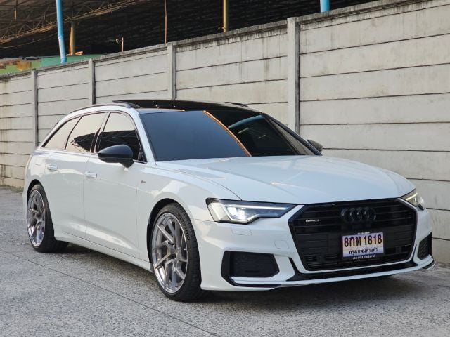 รถ Audi Audi A6  2.0 สี ขาว