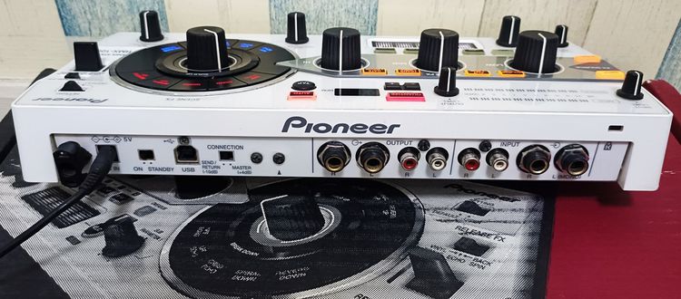 ดีเจ คอนโทรลเลอร์ DJ Controllers Pioneer DJ RMX-1000 รูปที่ 2