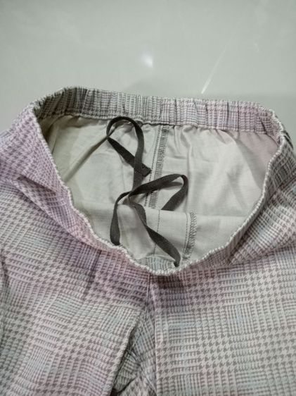 แบรนด์ : UNIQLO 🇯🇵

กางเกงขายาว สีและแบบตามรูป รูปที่ 3