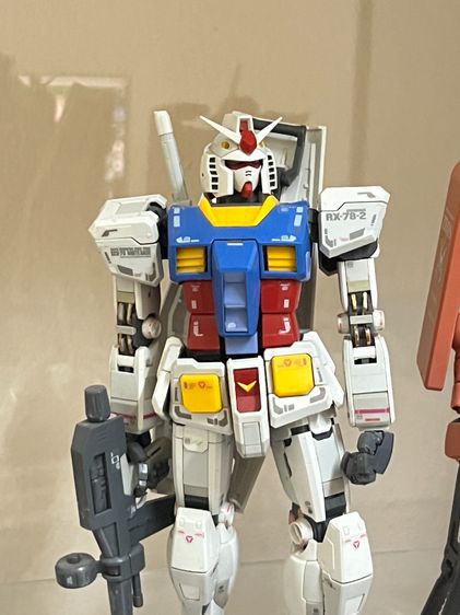 Gunpla Gundam MG1-100 RX-78,MS-06S ขายเหมา 2 ตัว รูปที่ 2