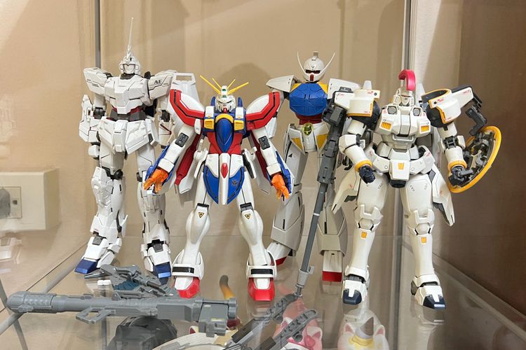 โมเดล Gunpla Gundam MG 1-100 Bandai
