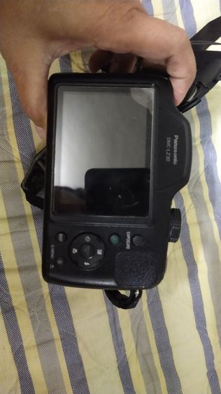 ขายกล้องดิจิตอล พานาโซนิค Panasonic LUMIX DMC-LZ30 Camera

มือสอง ตามภาพ
✅มีการด์1อัน
✅ขายตามภาพ 
✅ใช้งานปกติ
✅35 x zoom
✅กระเป๋า1ใบ รูปที่ 11