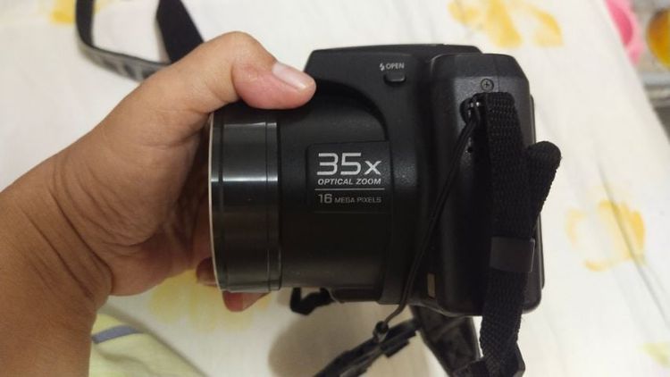ขายกล้องดิจิตอล พานาโซนิค Panasonic LUMIX DMC-LZ30 Camera

มือสอง ตามภาพ
✅มีการด์1อัน
✅ขายตามภาพ 
✅ใช้งานปกติ
✅35 x zoom
✅กระเป๋า1ใบ รูปที่ 4