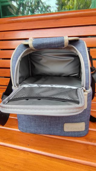 กระเป๋าเก็บความเย็น V-Coool 
ช่องบนใส่เครื่องปั้มนมได้ ด้านล่างเก็บนมลูกค่ะ

🔖140฿ ค่าส่ง 35฿ รูปที่ 2