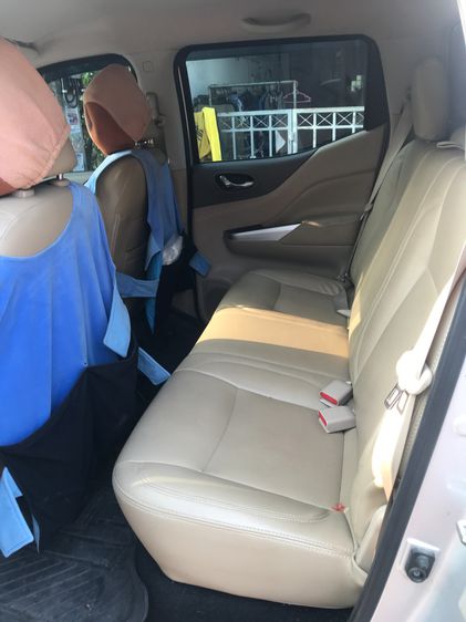 Nissan Navara 2018 2.5 E Pickup ดีเซล เกียร์ธรรมดา บรอนซ์เงิน รูปที่ 4