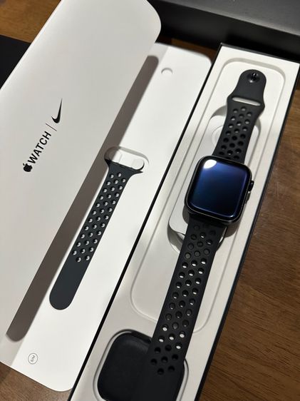 Apple Watch Series 7 45mm Nike GPS อุปกรณ์ครบกล่อง ของแถมนิดหน่อย รูปที่ 7