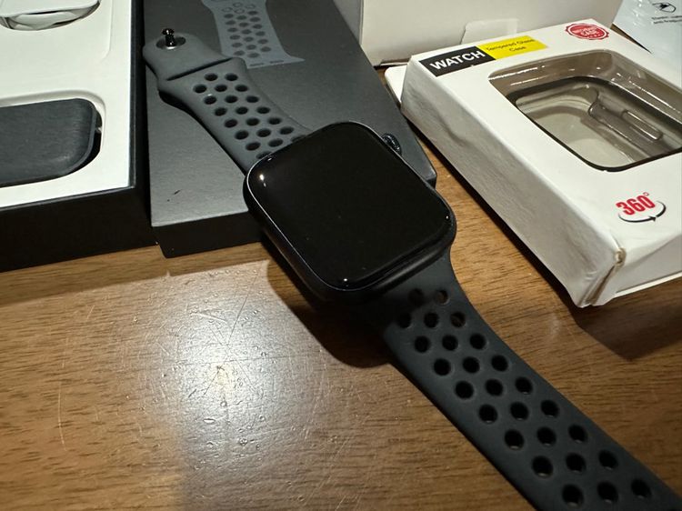 Apple Watch Series 7 45mm Nike GPS อุปกรณ์ครบกล่อง ของแถมนิดหน่อย รูปที่ 3