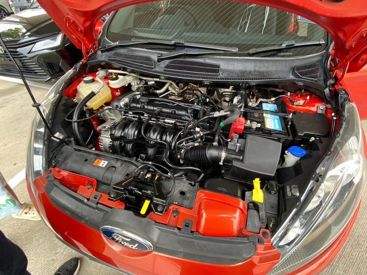 Ford Fiesta 2011 1.6 Sport Sedan เบนซิน เกียร์อัตโนมัติ ส้ม รูปที่ 4