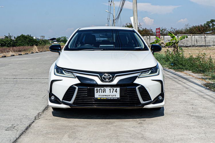 Toyota Altis 2019 1.8 GR Sport CVT Sedan เบนซิน ไม่ติดแก๊ส เกียร์อัตโนมัติ ขาว รูปที่ 2