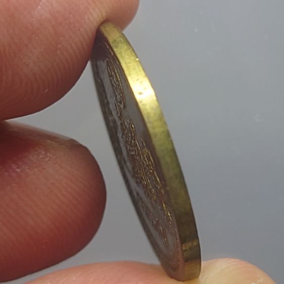 เหรียญวันเด็ก ประจำปี พ.ศ.2525 เนื้อทองเหลือง ปีติดลำดับหายาก ของรุ่น รูปที่ 5