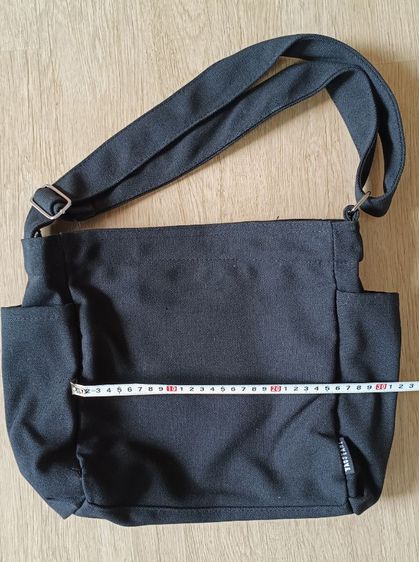 กระเป๋าสะพาย ผ้าแคนวาส สีดำ ของใหม่ รูปที่ 2