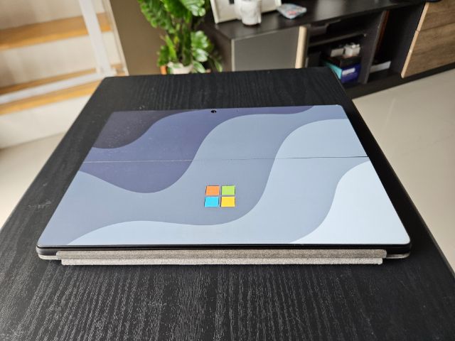 Microsoft Surface Pro 9 RAM 8GB 256GB Graphite สภาพเหมือนใหม่ ประกันศูนย์เหลือ อุปกรณ์ครบ รูปที่ 3