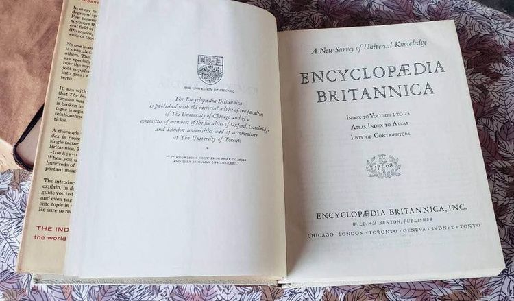 Encyclopedia Britannica ปี1965 ครบชุด 23เล่ม + Index + แถม Oxford Dictionary รูปที่ 8