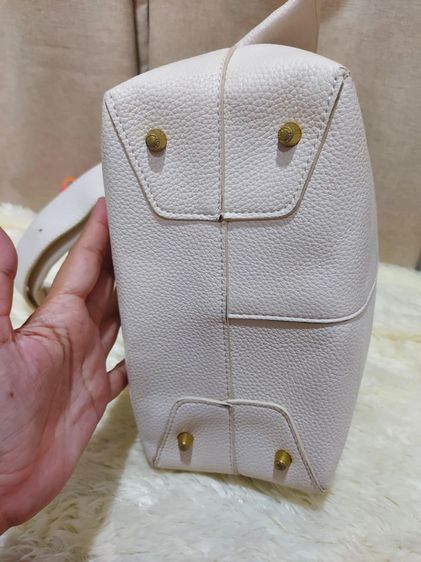 Medium Drippy Tote Bag (vegan leather) - Eco Cloud กระเป๋าสะพายข้างมือสอง ของแท้ แบรนด์แท้ รูปที่ 10