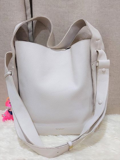 Medium Drippy Tote Bag (vegan leather) - Eco Cloud กระเป๋าสะพายข้างมือสอง ของแท้ แบรนด์แท้ รูปที่ 4