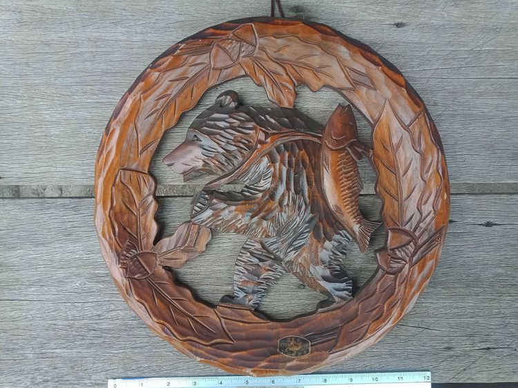 ไม้แกะสลักวินเทจ หมีฮิกุมะแบกปลาแซลมอน งานศิลปะจากประเทศญี่ปุ่น รูปที่ 3