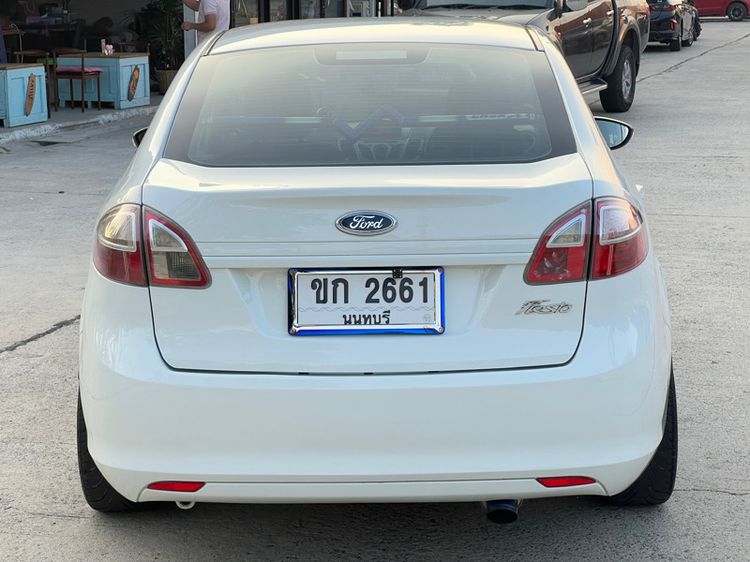 Ford Fiesta 2011 1.5 Sport Sedan เบนซิน ไม่ติดแก๊ส เกียร์อัตโนมัติ ขาว รูปที่ 4