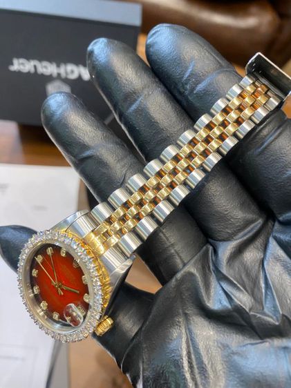 ROLEX OYSTER PERPETUAL DATEJUST  Red Dail (Boy)
 รูปที่ 7