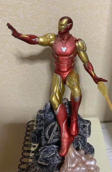 โมเดล ไอรอนแมน iron man avenger marvel model figure ขนาด 9นิ้ว สีซีดตัวเหนียว ขอคนรับสภาพงานได้ รูปที่ 9