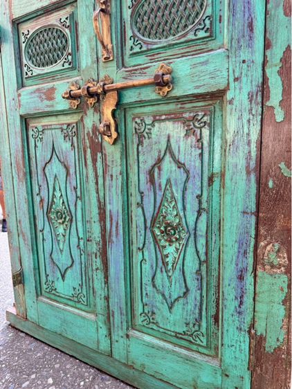 ประตูไม้บานเล็กสีเขียววินเทจ รูปที่ 4
