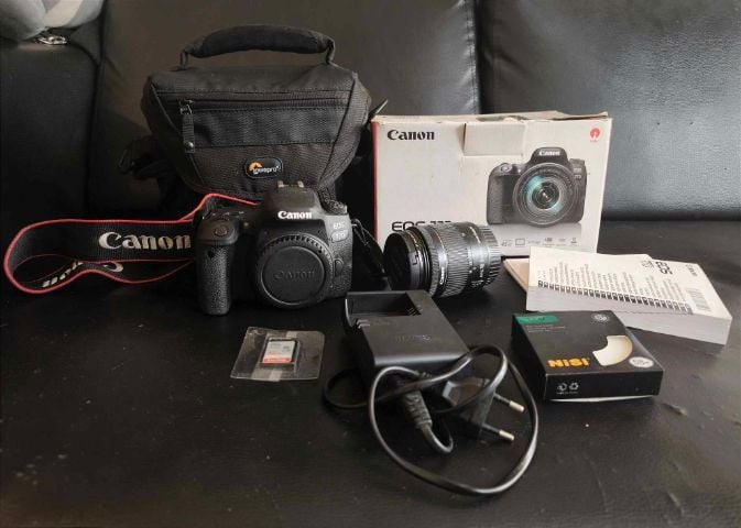 กล้อง Canon EOS 77D