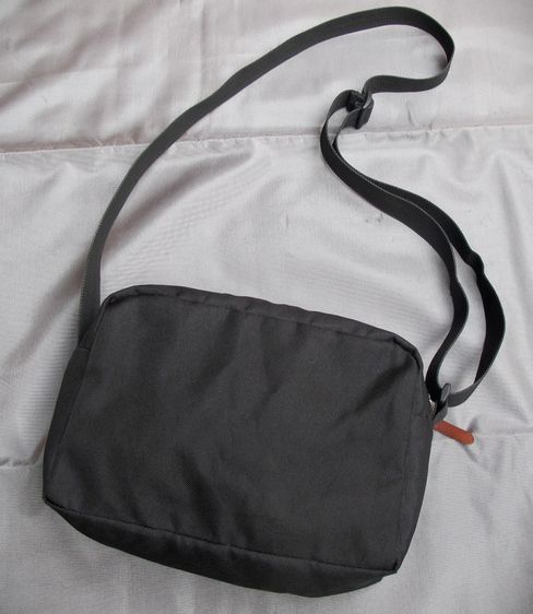 Gregory Mini Shoulder Bag กระเป๋าสะพายข้าง รูปที่ 8