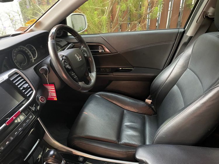 Honda Accord 2016 2.0 EL Sedan เบนซิน เกียร์อัตโนมัติ ขาว รูปที่ 3