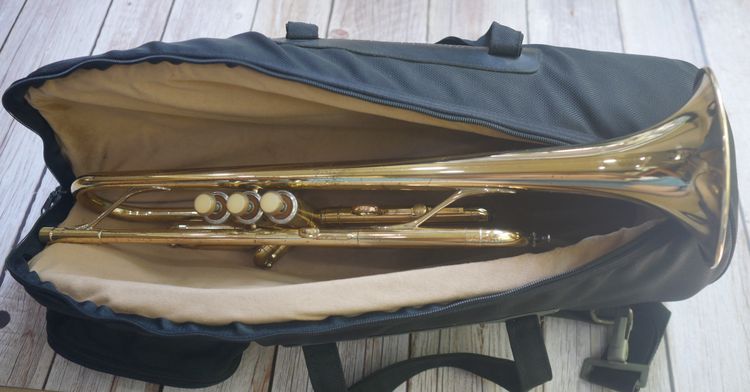 Yamaha Bb Trumpet ทรัมเป็ตยามาฮ่า รุ่น YTR-233 รูปที่ 10