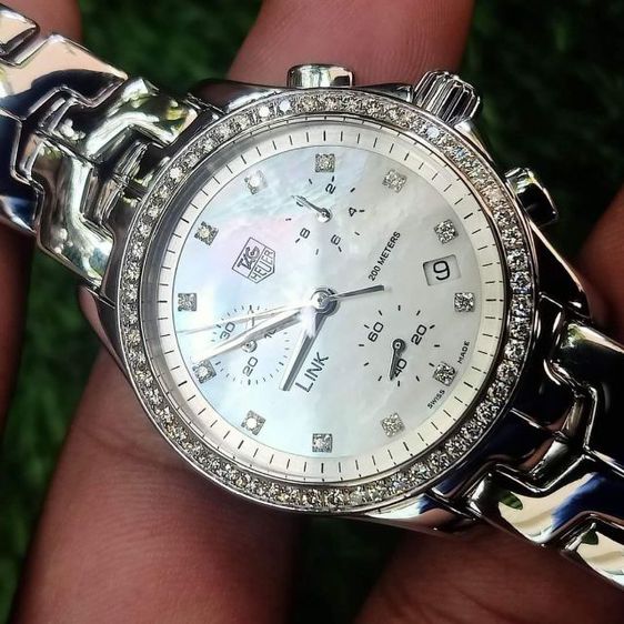 Tag​ Heuer​ ​link​ Chronograph White Of Pearl Dial Full​ ​Diamond​🇨🇭🇨🇭(Boy)
  รูปที่ 5
