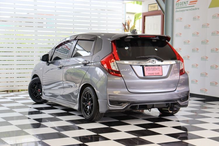Honda Jazz 2020 1.5 V Plus i-VTEC Sedan เบนซิน ไม่ติดแก๊ส เกียร์อัตโนมัติ เทา รูปที่ 4