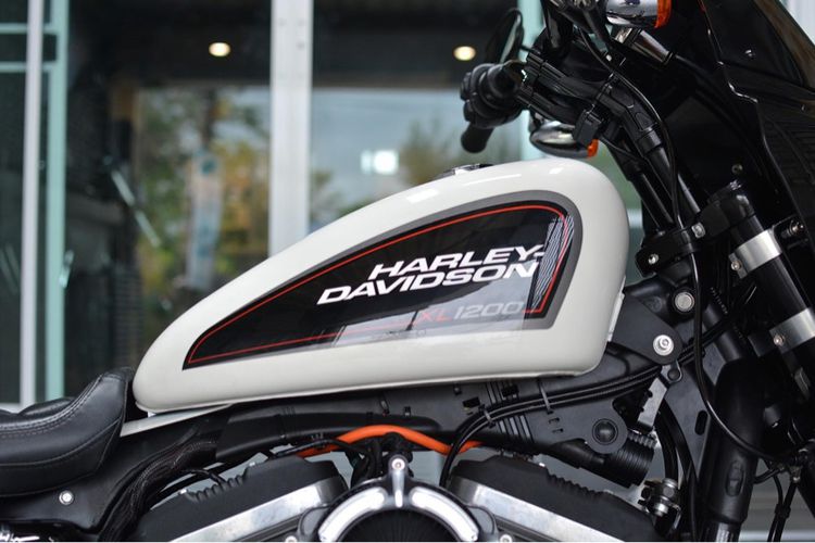 Harley-Davidson Roadster1200cc® ปี2019 Club Style รูปที่ 5