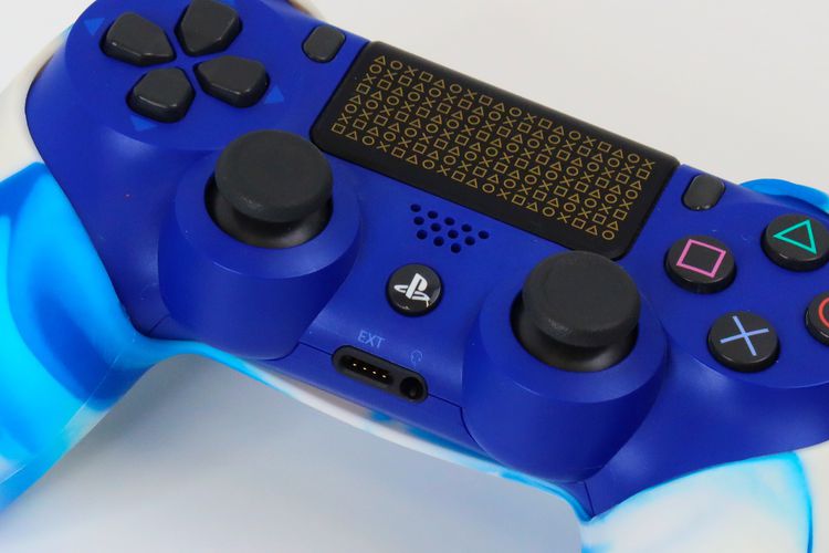 DualShock 4 controller for the PlayStation 4 พลังแห่งการควบคุม อยู่ในมือ สภาพดี ราคาถูก  - ID24050014 รูปที่ 5