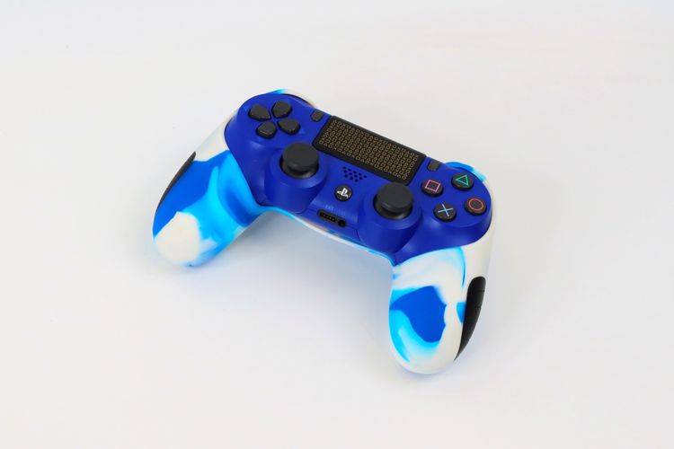 DualShock 4 controller for the PlayStation 4 พลังแห่งการควบคุม อยู่ในมือ สภาพดี ราคาถูก  - ID24050014 รูปที่ 2