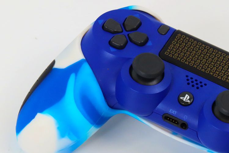 DualShock 4 controller for the PlayStation 4 พลังแห่งการควบคุม อยู่ในมือ สภาพดี ราคาถูก  - ID24050014 รูปที่ 3