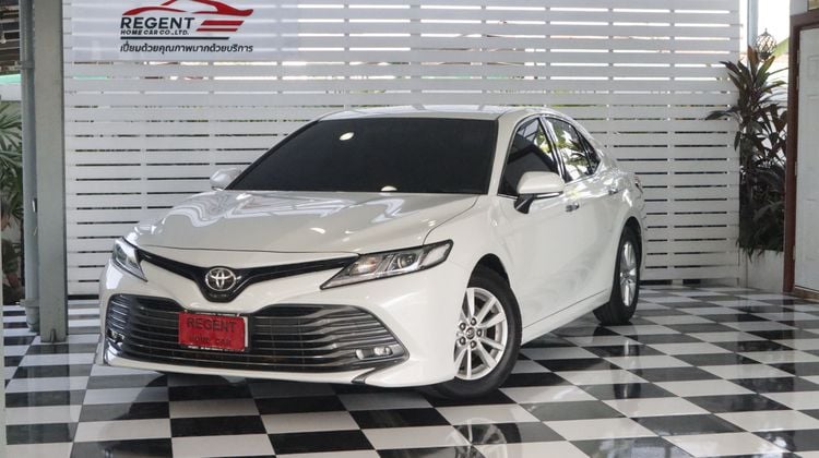 Toyota Camry 2019 2.0 G Sedan เบนซิน ไม่ติดแก๊ส เกียร์อัตโนมัติ ขาว รูปที่ 3