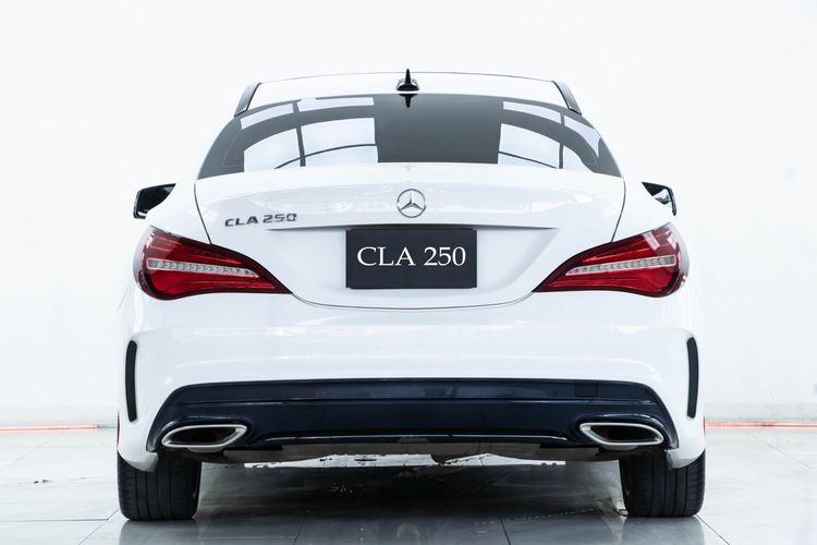 Mercedes-Benz CLA-Class 2020 CLA250 AMG Sedan เบนซิน ไม่ติดแก๊ส เกียร์อัตโนมัติ ขาว รูปที่ 4